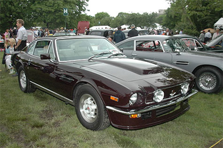 Illustration for article titled Jalopnik Fantasy Garage: 1978 Aston Martin V8 Vantage
